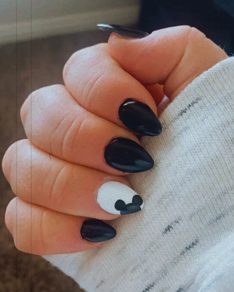Black and white Mickey Mouse nails